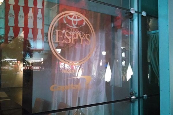  - Image360-MarinaDelRey-WindowGraphics-Entertainment (4)